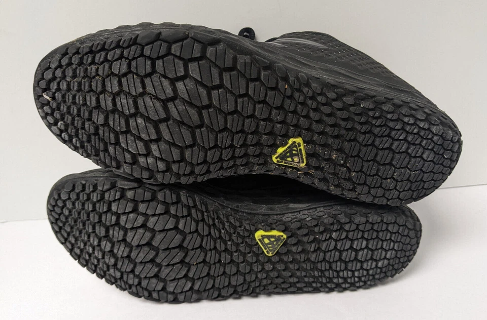 Zapatillas New Balance Fresh Foam 806v1 antideslizantes, negras, para mujer de 7,5 de ancho Foto 4 de 4