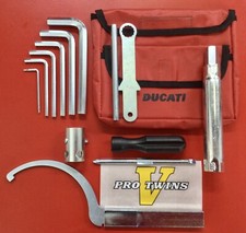 Ducati Werkzeugsatz komplett + Werkzeugtasche 748 916 996 BRANDNEU Original Ducati Teile.