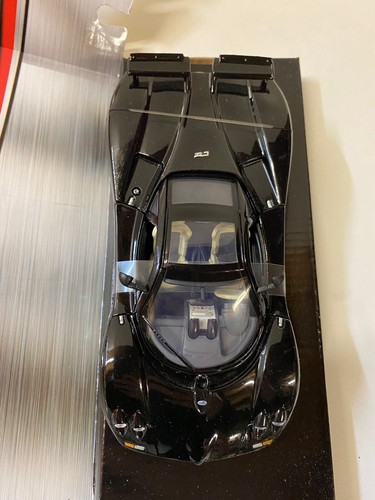 Pagani Zonda C12 schwarz 1/24 1:24 Modell Modellauto Motormax - Picture 3 of 4