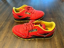 Reebok x Jurassic Park CL Leather RED Yellow ...