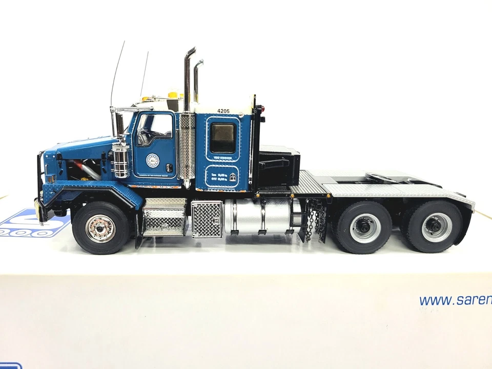 Camión Kenworth C500B con caja de lastre - Sarens - WSI modelo a escala 1:50 #02-1393 Foto 2 de 4
