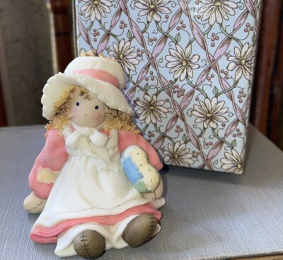 New Enesco Down Petticoat Lane It s Never Cloudy When We re Together Retired
