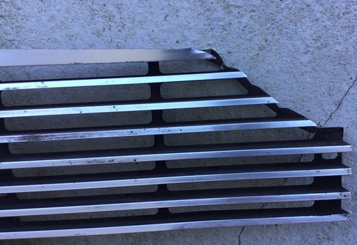 VINTAGE CAR RADIATOR GRILL 1970s BRITISH ? - Picture 11 of 23