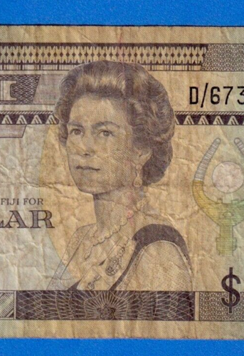 FIJI $1 (ND 1987) P-86a Circulated Note QE II D/6 732806 - Picture 3 of 4