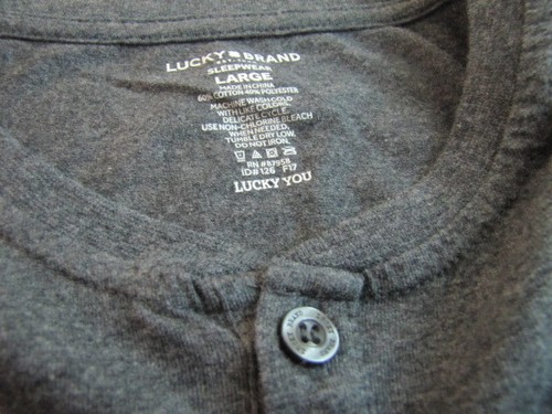 NUEVO LUCKY BRAND Ropa de dormir UNISEX Camisa Talla GRANDE Carbón Henley Navidad - Imagen 4 de 5