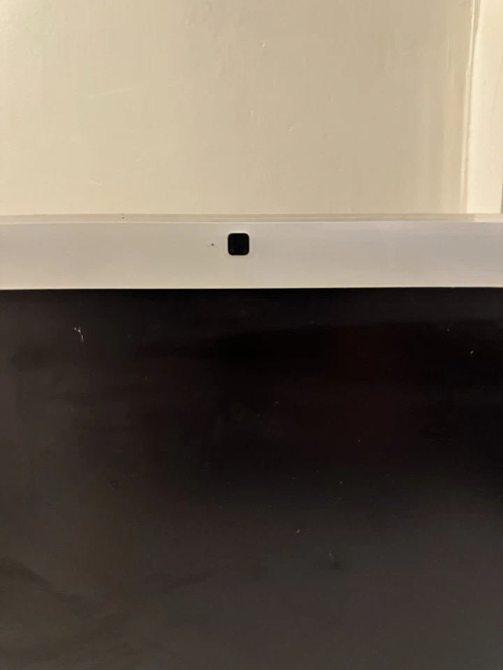 Apple iMac A1174 20" Desktop (2005) Core 2 Duo 2.0GHz 2GB RAM – Tested Working - Image 3 of 4