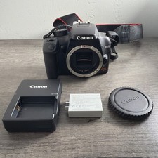 Canon EOS Rebel XS / 1000D 10mp DSLR Body Charger and Battery Tested