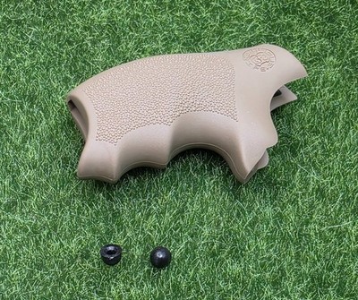Hogue S&W J Frame Rubber Bantam Style Grip, (Closed Backstrap) FDE