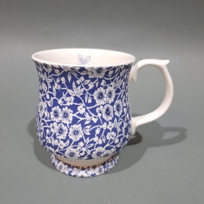Queens Bone China Tasse '' Victorian Calico '' blau & weiß