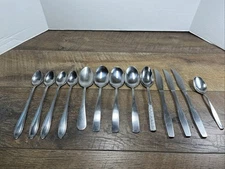 Silverware/Flatware - Stainless Steel - 13 Pieces Random Silverware Lot Mixed