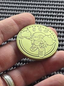 Knuckles Sonic Sega Shop UK Coin Medal Exclusive Rare Promo GENESIS SATURN CD 32