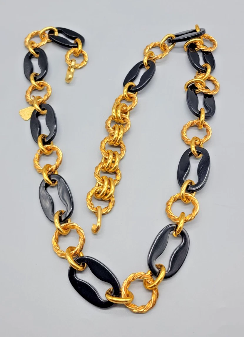 Gold Plated Original Vintage Belts for sale | eBay display picture 1