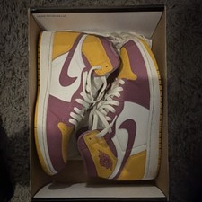 Nike Air Jordan 1 Retro High OG Brotherhood 555088-706 Gold Bordeaux White