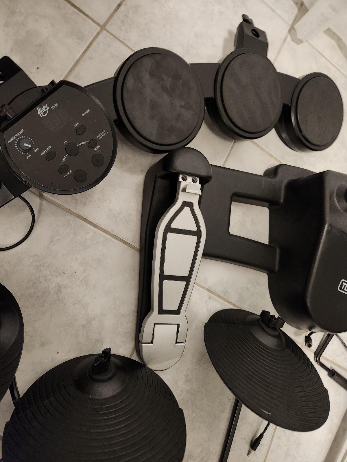 Aldi Huxley Td36 Drum Kit Parts (First Edition) eBay