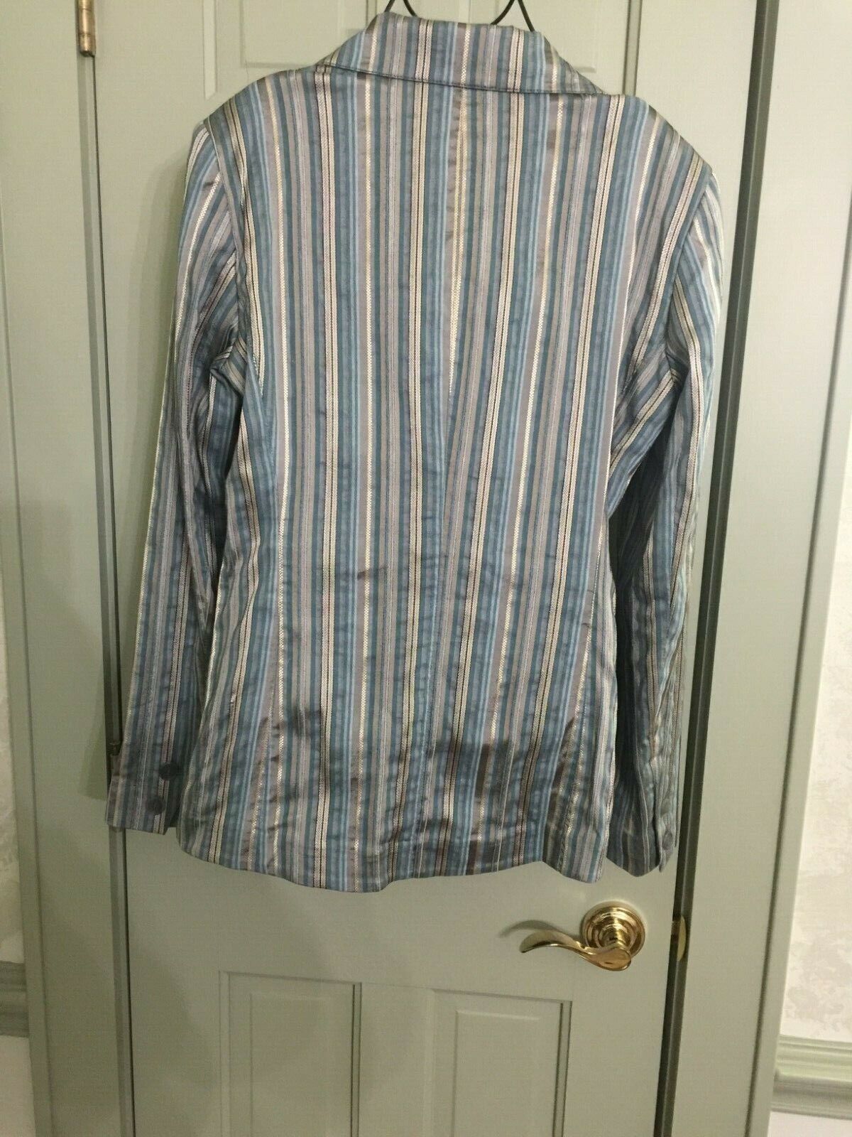 Picture 4 of 6
