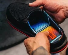 Dixxon Black Low Low Drip Slips Mens 9 Womens 10.5