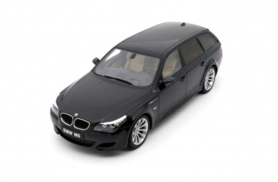 1/18 BMW M5 (E61) Touring SW Station Wagon Black Model Car by Otto