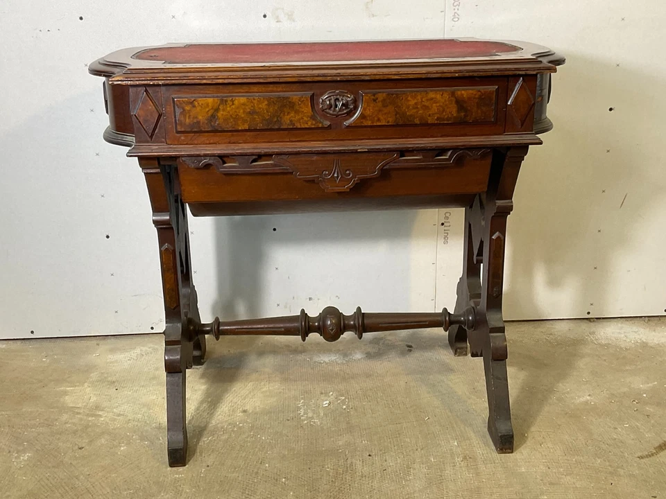 1860-е ореховый викторианский швейный стол подставка работа возрождение Реннаисса антикварный - Изображение 2 из 4