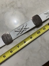 Brighton Ladies White Belt With 5 Silver Station And Laces Medium