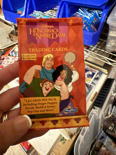 Il Gobbo di Notre Dame - Skybox 1997 - Disney - Booster Pack - Nuovo/Sigillato - Foto 1 di 3