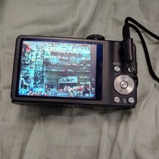 Samsung WB690 camera Black 18x Optical Zoom working