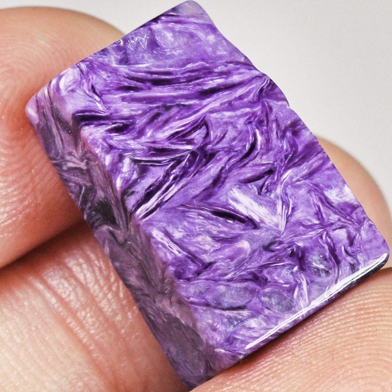 18Ct Purple Fire Charoite Natural Gemstone Facet Rough Specimen UYCH160