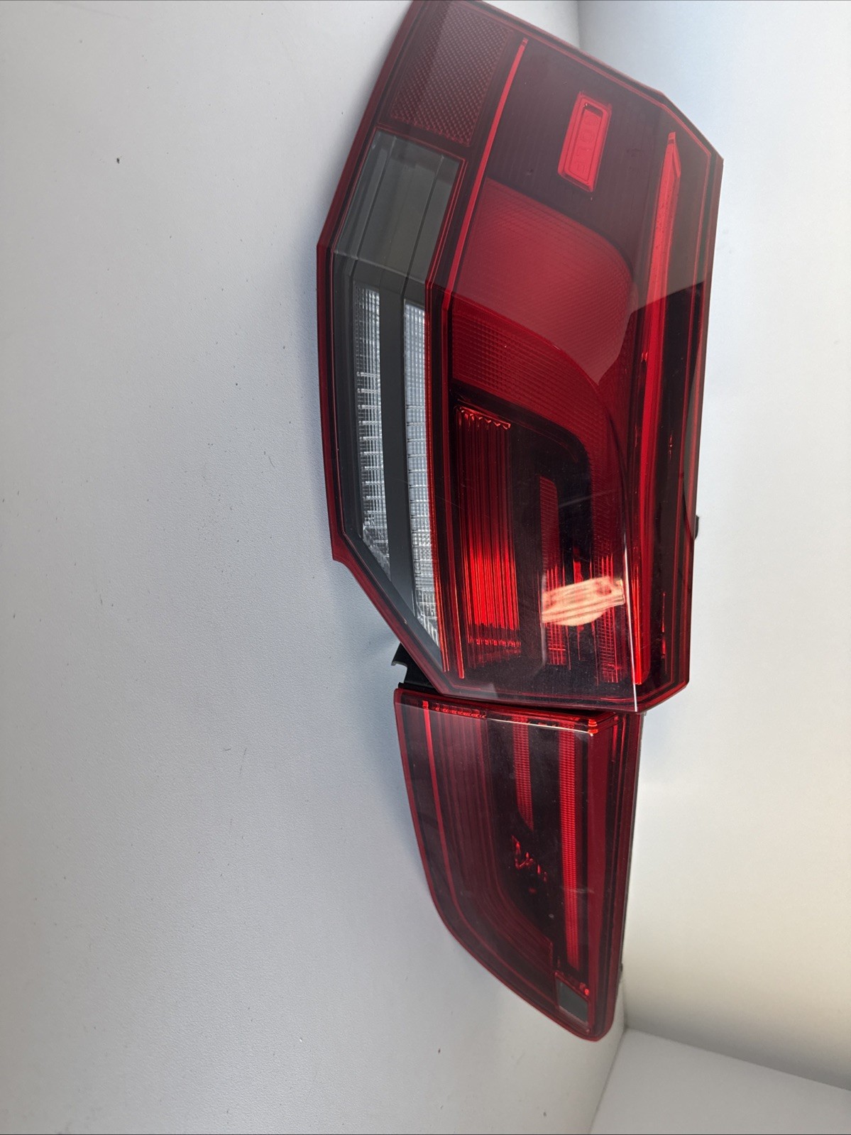 Fanalino Posteriore Sinistro Volkswagen Golf VIII Del2022 AL 2025