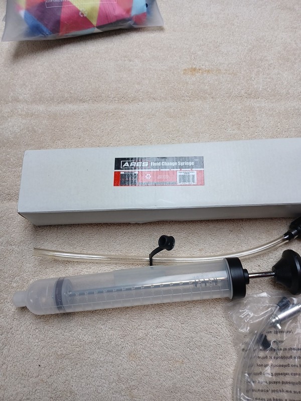 ARES 70920 - Fluid Change Syringe - Smooth Suction Action Plus Check Valve
