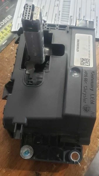 Cambio Maserati Ghibli 2015 transmisión cambio 1672666 Foto 3 de 4