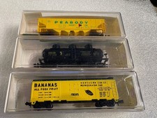 Lot of 3: N Scale 40  Model Power Mixed Road Name Freight Cars 25-834 