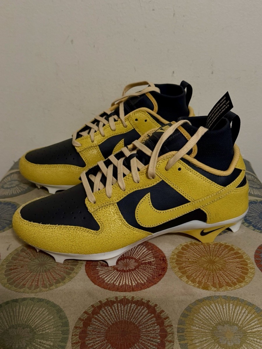 Nike Alpha Menace 4 Dunk SE Solar Flare Football Cleats Mens Size