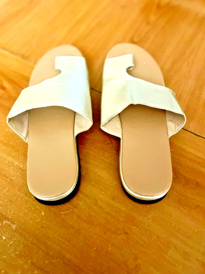 Sandales femme pointure 41 couleur doré semelle intérieur cuir Justfab - Photo 4/4