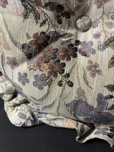 2 Round Tapestry Tufted Pillows With Ruffles - Picture 5 of 5