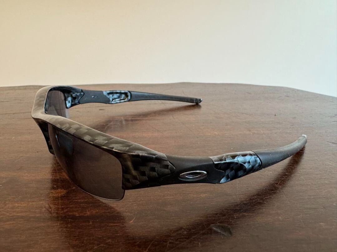 Oakley Made In Usa Flak Jacket 03-890J Lens: Grey Frame Oakley Made In Usa Flak Jacket 03-890J Lens: Grey Frame