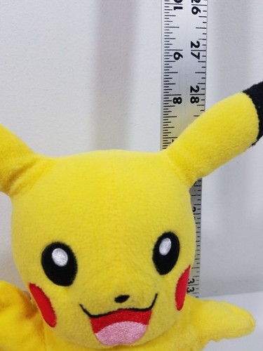 Juguete de peluche Tomy Pokemon Waving Pikachu de 8" 2017 - Imagen 11 de 11