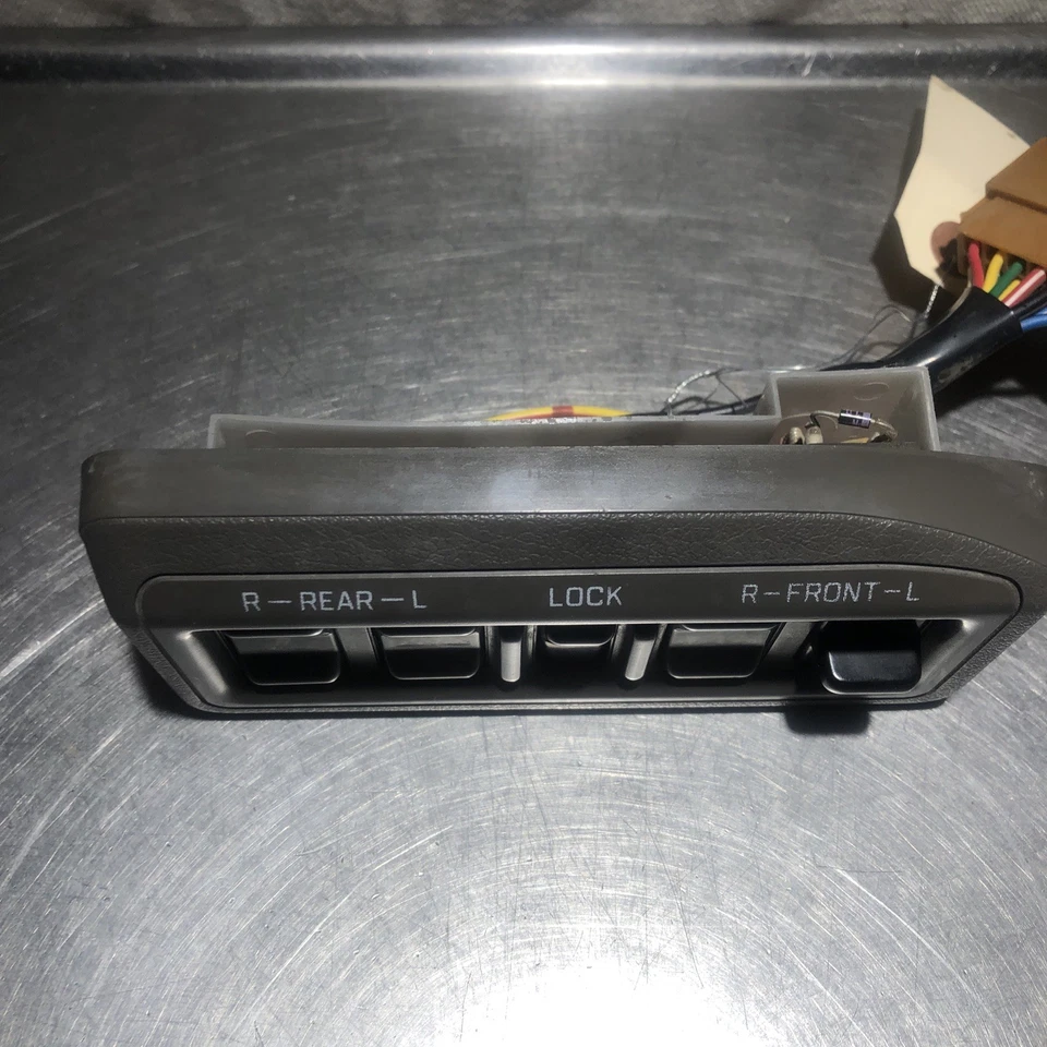 Interruptor de ventana maestro conductor Subaru GL Loyale 1987-1993 azul OEM Foto 2 de 4