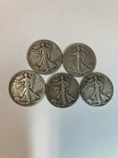  A Lot of 5 Walking Liberty Half Dollars   90 Silver   1941-45 All Different