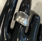 925 Sterling Silver Vintage Modernist Wavy Oxidized Ring Size 8
