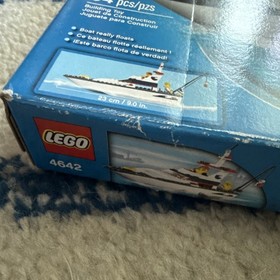 LEGO City Fishing Boat 4642 Factory Sealed Retired New in Box 2011