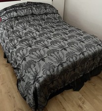 KINGSIZE BLACK SILVER PALM LEAVES/TREE WASHED & IRONED READY TO GO DUVET SET