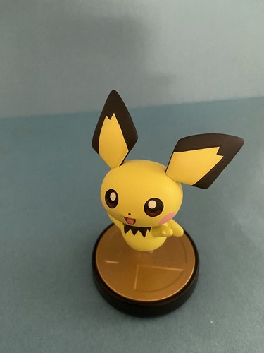 Super Smash Bros Amiibo Pichu Loose #72 2019 Great Condition - Picture 3 of 5