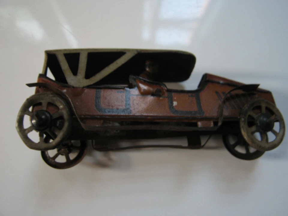 Penny Toy ancien tôle peinte bistre/lignes noires toit gris chauffeur - Bel état - Photo 4/4