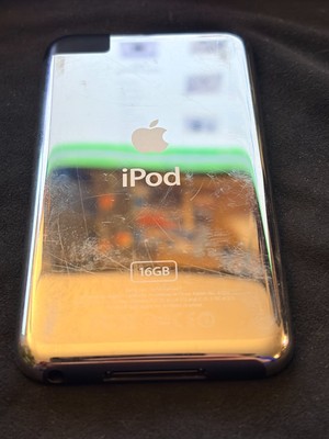 Apple iPod Touch 1st Gen 16GB - Digitizer Issue on Bottom Half of