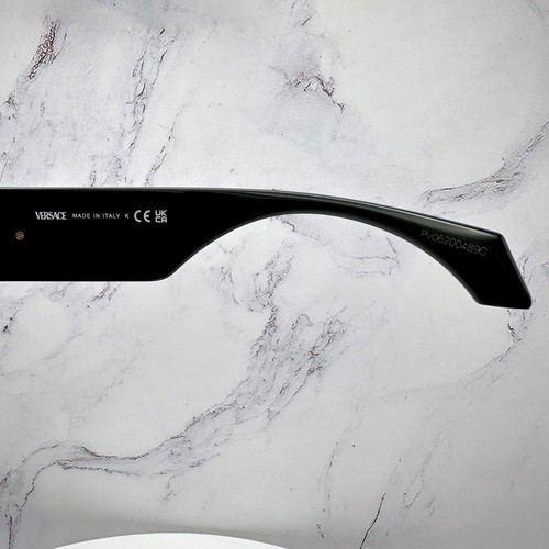 New Versace Sunglasses Black Gold Medusa Plaque Oval Italy 100% Authentic - Picture 13 of 23