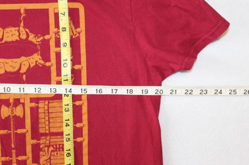Dungeons & Dragons Mens T-Shirt- Snap out Game Pieces Maroon Gold Large - Picture 6 of 6