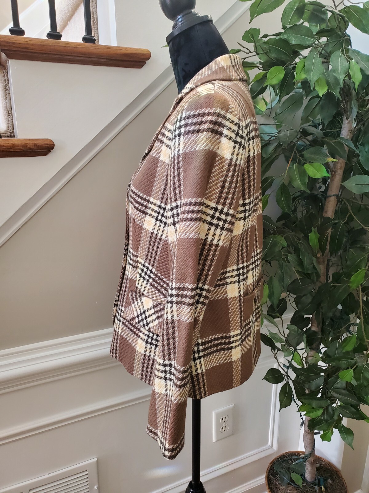 Pendleton Women's Multicolor Wool Three Buttons S… - image 6