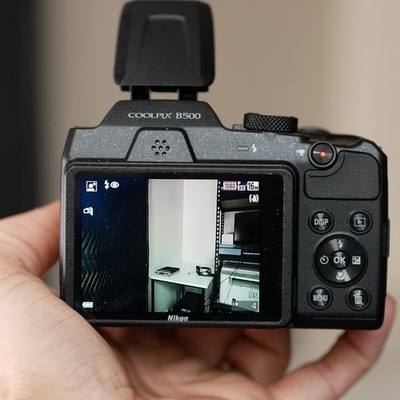 Nikon COOLPIX B500 16.0MP Digital Camera - Black *TESTED* W AA Batts