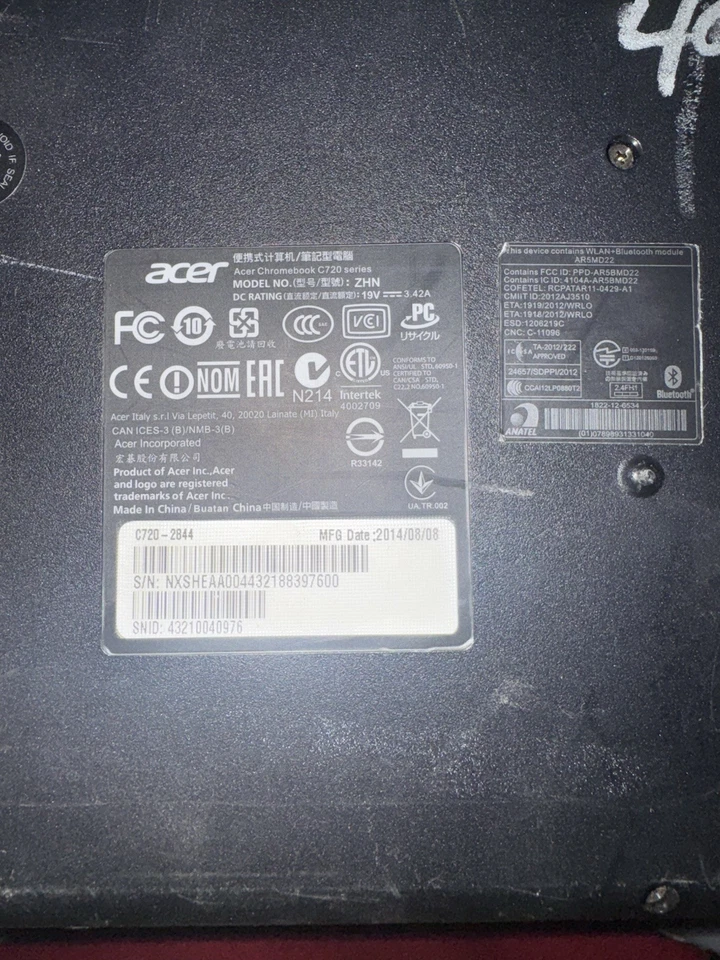 Lote De 9 Portátil Acer Chromebook Serie C720 Modelo ZHN 11.6". SOLO PARA REPUESTOS. Foto 2 de 4