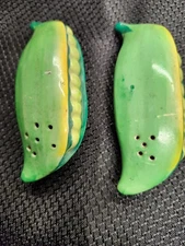 Vintage Pea Pod Salt & Pepper Shakers Japan