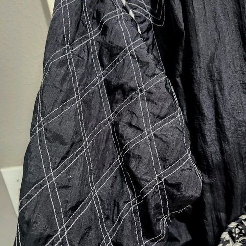 Vintage Black quilted sleeve nylon windbreaker Laura Katherine S geometric lined - Picture 6 of 15
